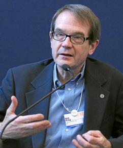UAW president Bob King speaking at the 2012 World Economic Forum
